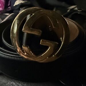 Gucci Black Belt with Gold Logo Buckle